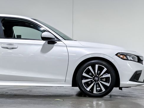Used 2023 Honda Civic EX image 33
