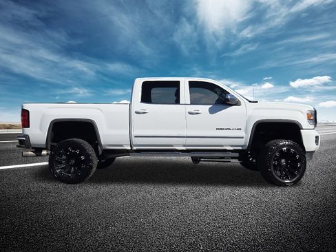 Used 2015 GMC Sierra 2500 Denali image 22