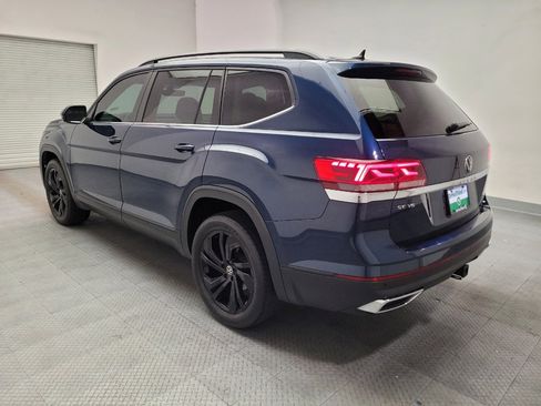 Used 2022 Volkswagen Atlas SE w/ Panoramic Sunroof Package FWD image 5