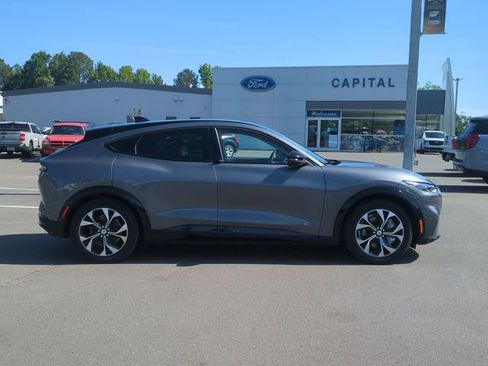 Used 2023 Ford Mustang Mach-E Premium AWD/4WD image 14