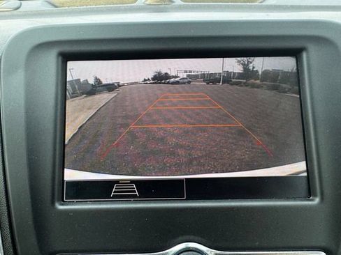 Used 2023 Chevrolet Equinox LT AWD/4WD image 26