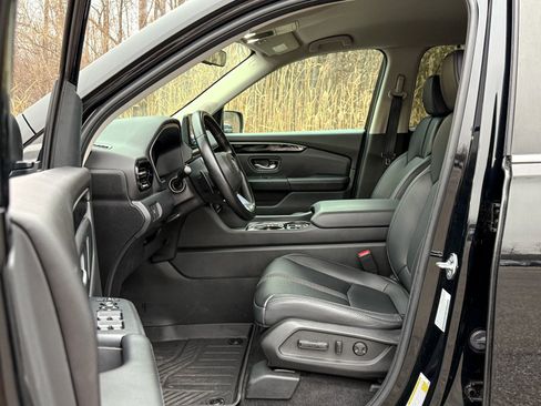 Used 2023 Honda Pilot EX-L image 18