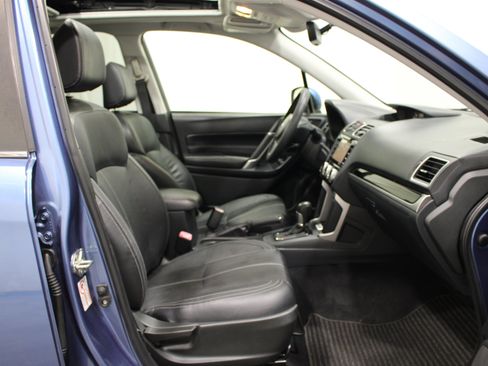 Used 2018 Subaru Forester 2.5i Touring AWD/4WD image 25