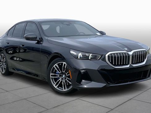 Certified 2024 BMW 530i xDrive 530i xDrive w/ M Sport Package image 2