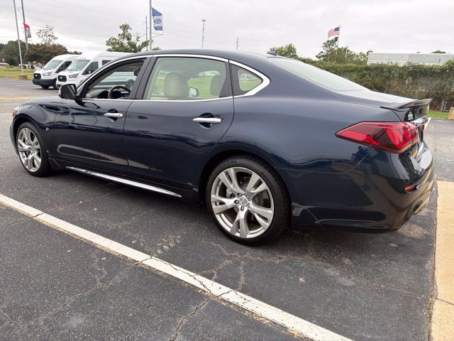 Used 2016 INFINITI Q70 L 3.7 RWD image 4