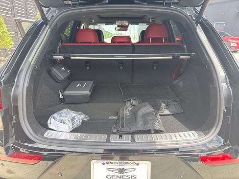 New 2026 Genesis GV70 2.5T Sport Prestige AWD/4WD image 23