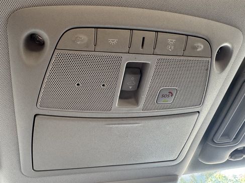 Used 2021 INFINITI QX80 Luxe image 18