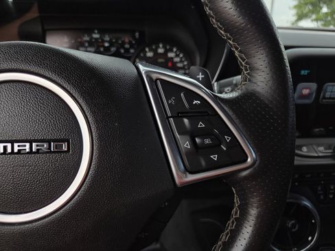 Used 2017 Chevrolet Camaro SS RWD image 23