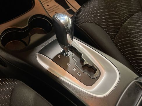 Used 2019 Dodge Journey SE w/ Blacktop Package image 18