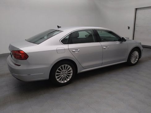 Used 2016 Volkswagen Passat 1.8T SE image 10