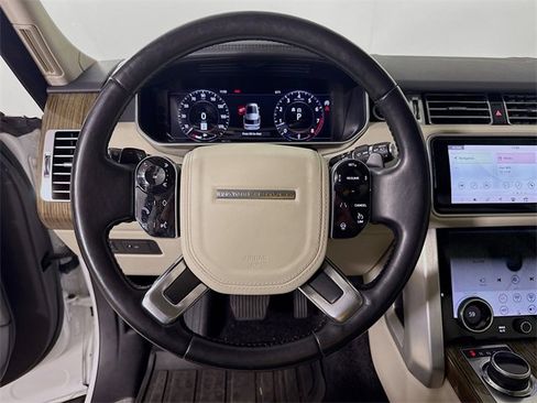 Used 2019 Land Rover Range Rover Long Wheelbase Supercharged image 12