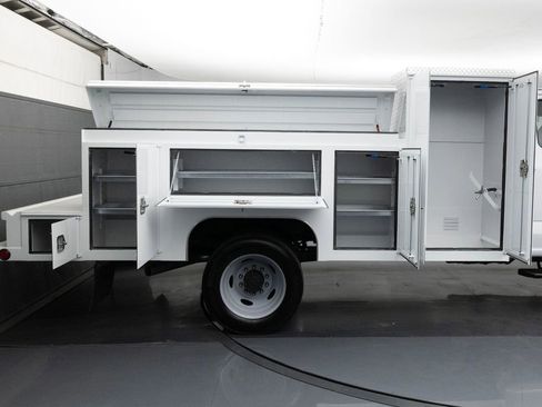 New 2026 Ford F450 XL image 30