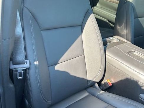 Used 2023 Chevrolet Tahoe LT w/ LT Signature Plus Package image 28