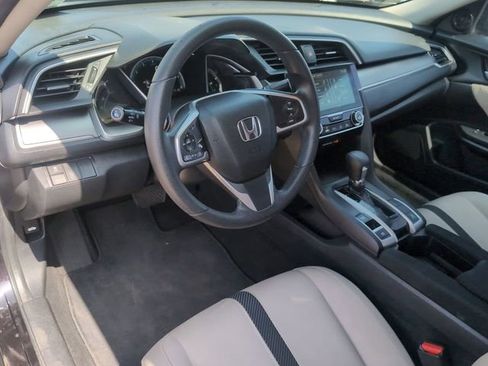 Used 2016 Honda Civic EX image 10