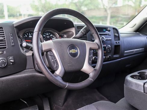 Used 2012 Chevrolet Silverado 1500 LT image 28