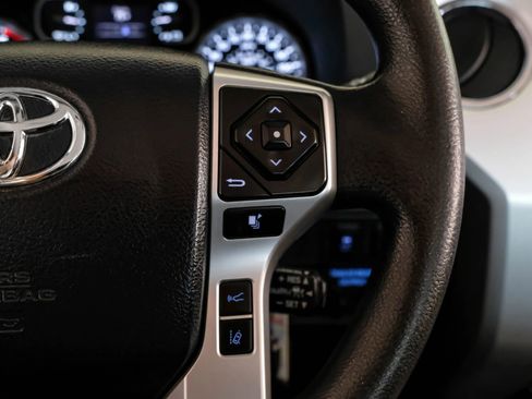 Used 2018 Toyota Tundra SR5 w/ SR5 Upgrade Package image 16