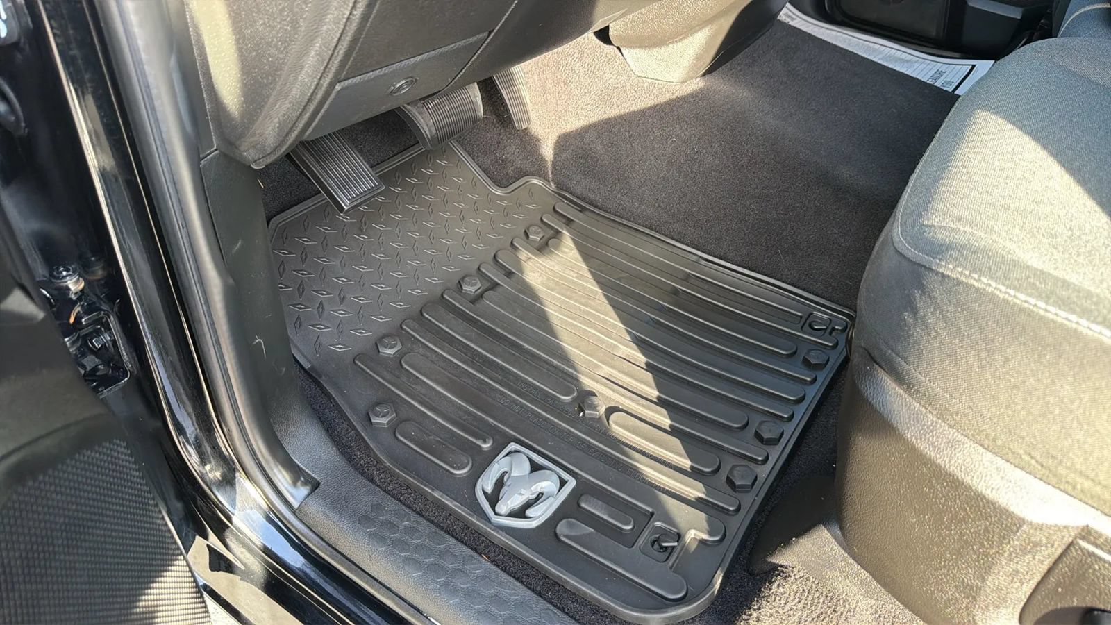 Used 2021 RAM 1500 Warlock w/ Electronics Group AWD/4WD image 21