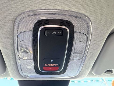 Used 2024 Hyundai Kona SE AWD/4WD image 36