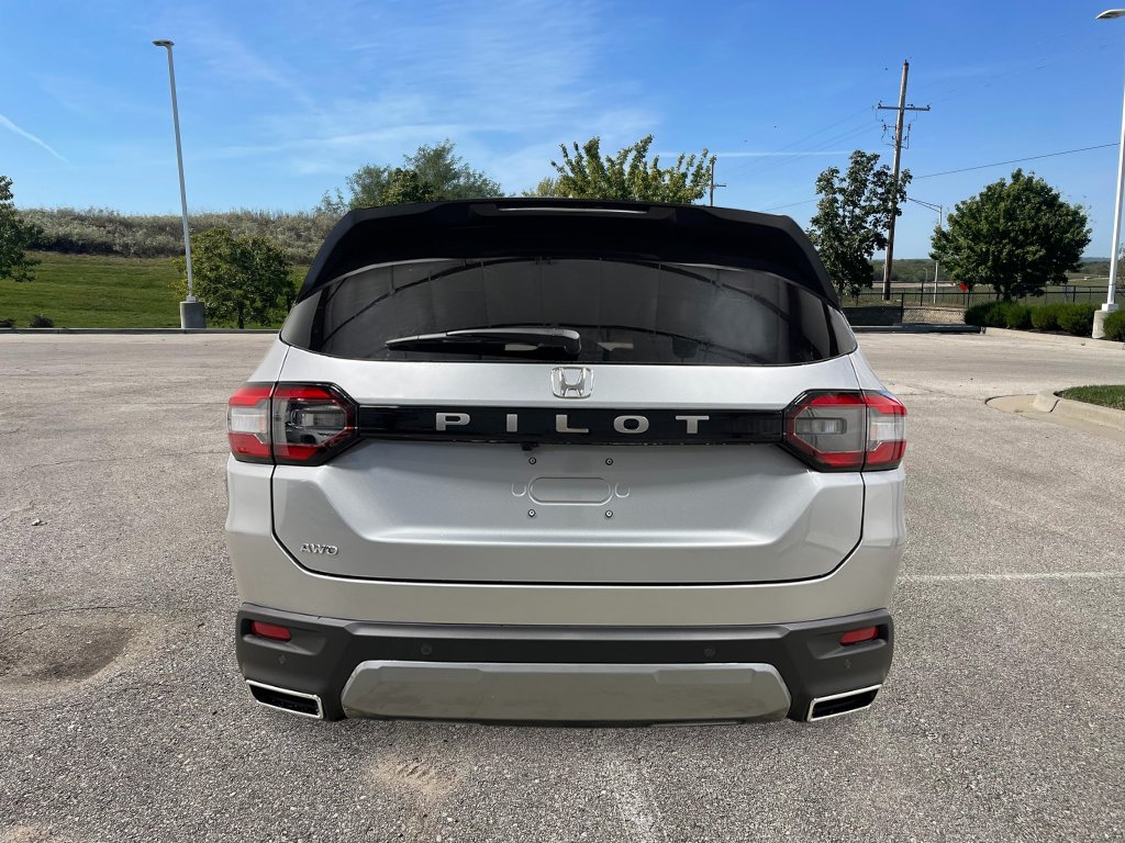 New 2026 Honda Pilot EX-L image 5