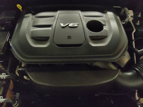 Used 2016 Jeep Grand Cherokee Laredo w/ Quick Order Package 23E image 30