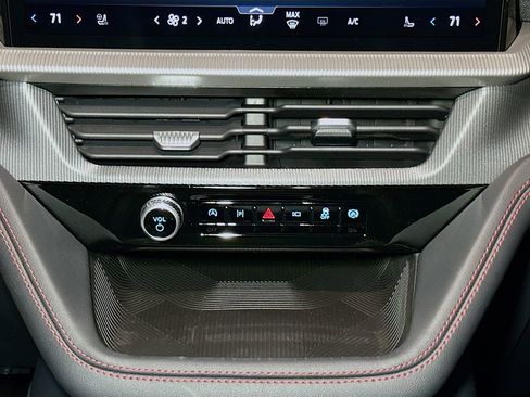 New 2026 Ford Explorer ST-Line AWD/4WD image 12