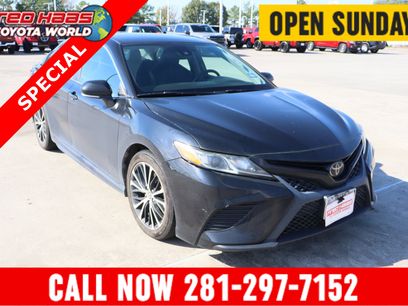 Used 2019 Toyota Camry SE