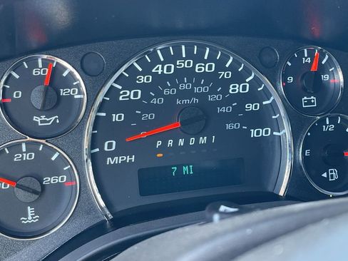 New 2025 GMC Savana 2500 Extended w/ Driver Convenience Package image 12