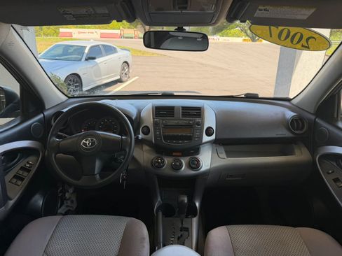 Used 2007 Toyota RAV4 2WD image 9