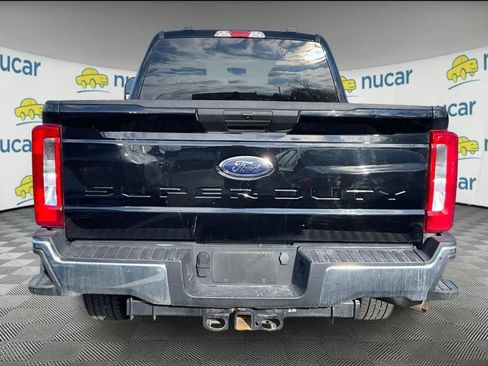 Used 2024 Ford F250 XLT w/ Snow Plow Prep Package image 3