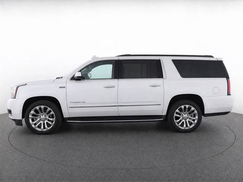 Used 2017 GMC Yukon XL Denali w/ Open Road Package AWD/4WD image 6