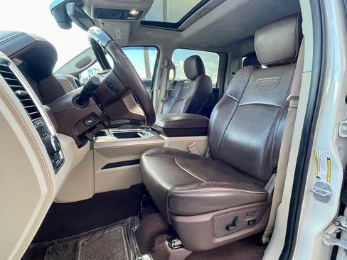 Used 2018 RAM 3500 Laramie Longhorn image 30