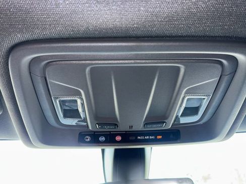 Used 2021 GMC Sierra 1500 Elevation RWD image 8