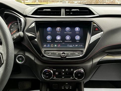 Used 2023 Chevrolet TrailBlazer RS w/ Sun and Liftgate Package image 29