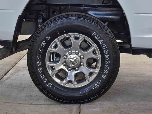 Used 2024 RAM 2500 Laramie AWD/4WD image 13