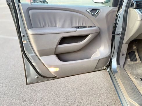 Used 2010 Honda Odyssey EX-L image 14