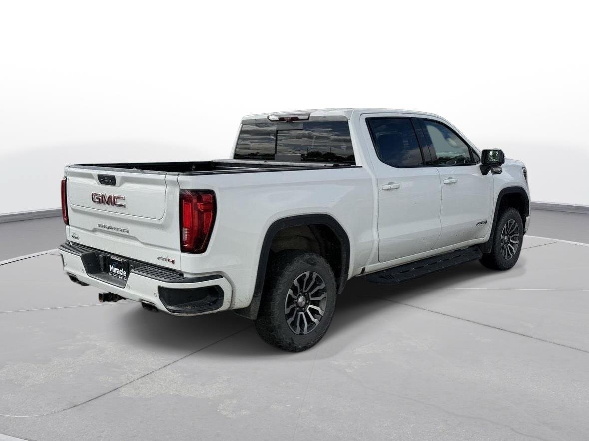 Used 2020 GMC Sierra 1500 AT4 w/ AT4 Premium Package AWD/4WD image 5