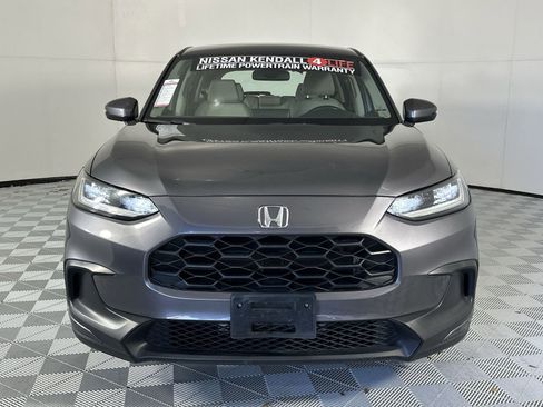 Used 2023 Honda HR-V LX image 3