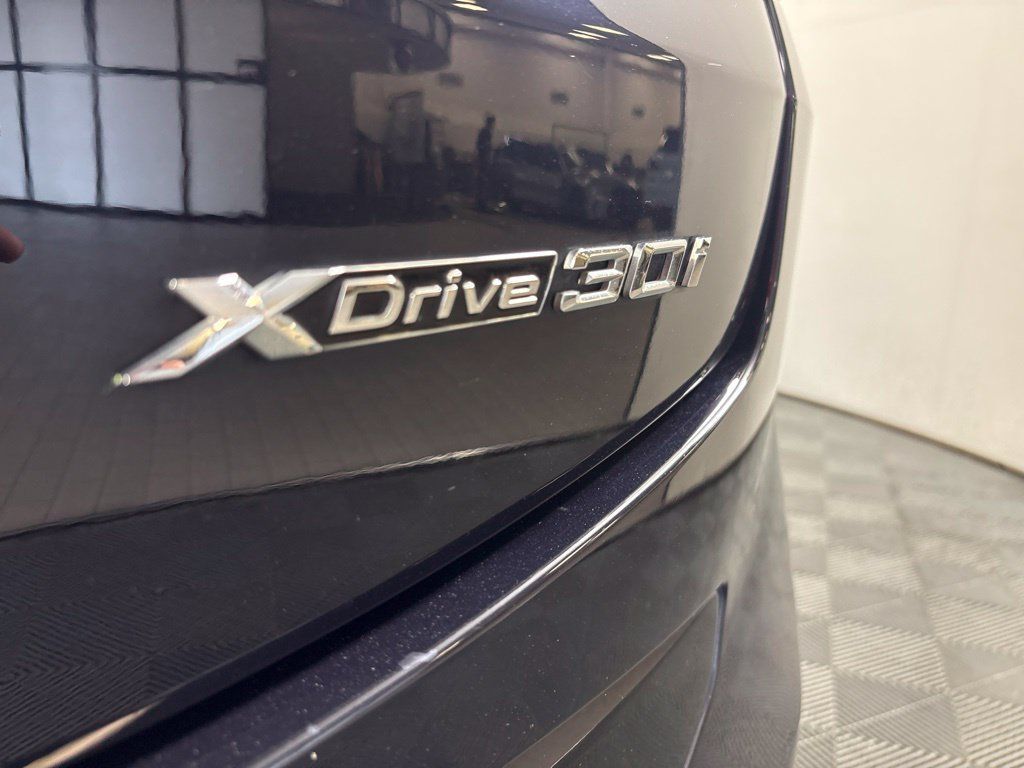 Certified 2024 BMW X4 xDrive30i w/ Premium Package AWD/4WD image 10