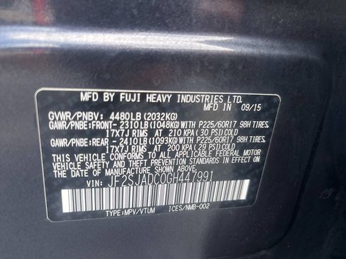 Used 2016 Subaru Forester 2.5i Premium w/ All-Weather Package AWD/4WD image 17