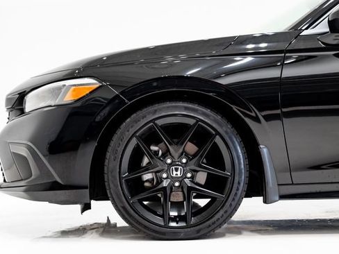 Used 2024 Honda Civic Sport image 28
