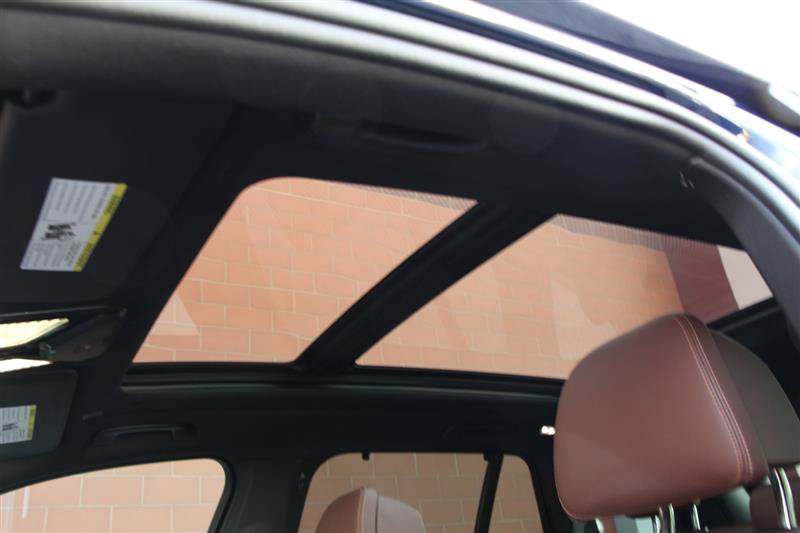 Used 2024 BMW X5 M60i AWD/4WD image 15