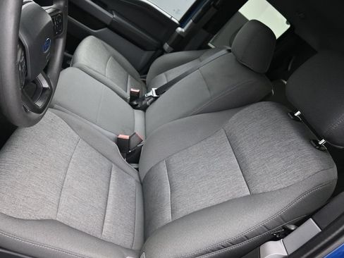 Used 2025 Ford F150 XLT AWD/4WD image 11