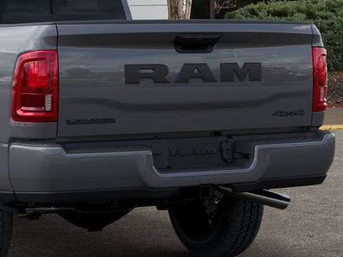 New 2026 RAM 2500 Laramie w/ Night Edition AWD/4WD image 13