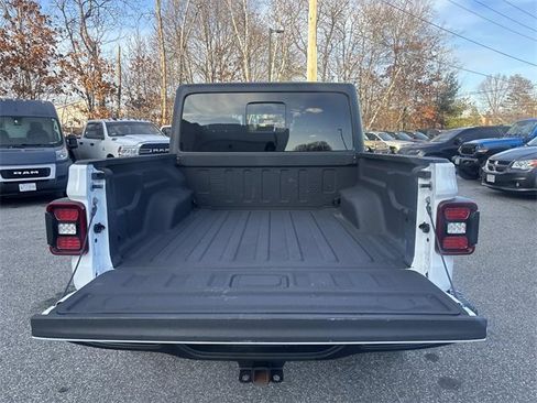 Used 2023 Jeep Gladiator Rubicon w/ LED Lighting Group image 15