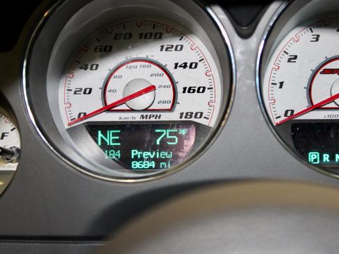 Used 2013 Dodge Challenger SRT8 w/ Harman Kardon Audio Group image 23