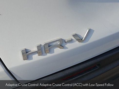 Certified 2025 Honda HR-V LX image 36
