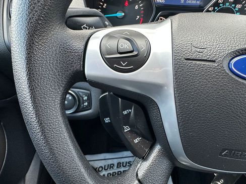 Used 2014 Ford Escape SE image 3