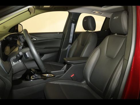 Used 2024 Buick Encore GX Sport Touring w/ Experience Buick Package AWD/4WD image 24