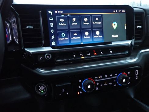 Certified 2024 Chevrolet Silverado 2500 LTZ w/ LTZ Convenience Package image 15