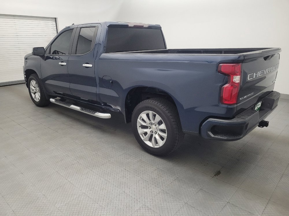 Used 2020 Chevrolet Silverado 1500 Custom w/ Custom Value Package RWD image 3